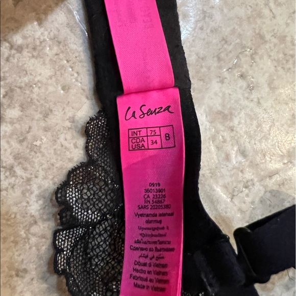 Lasenza beyond sexy bra - Picture 3 of 4